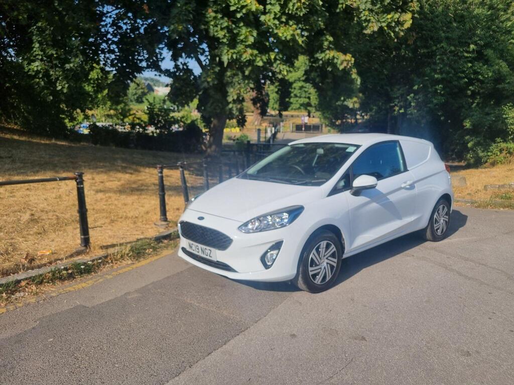 Ford Fiesta Van