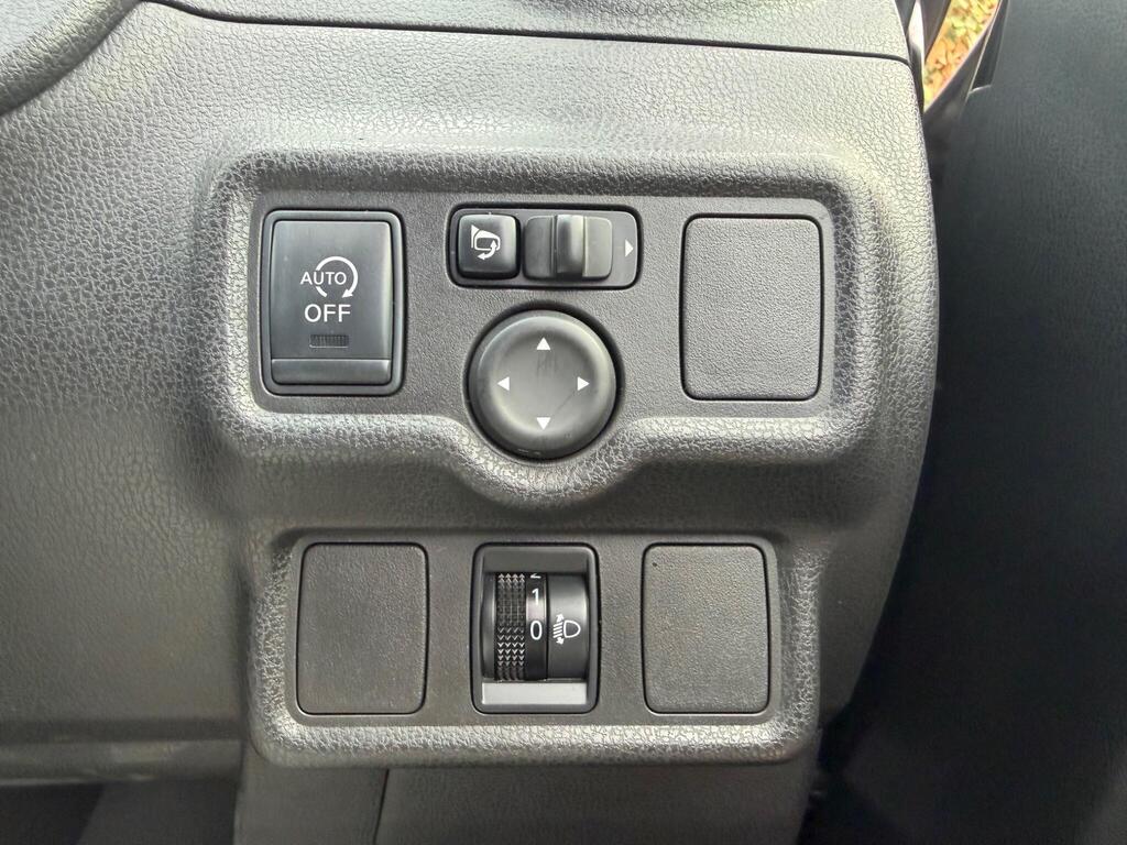 2014 Nissan Note thumbnail 22