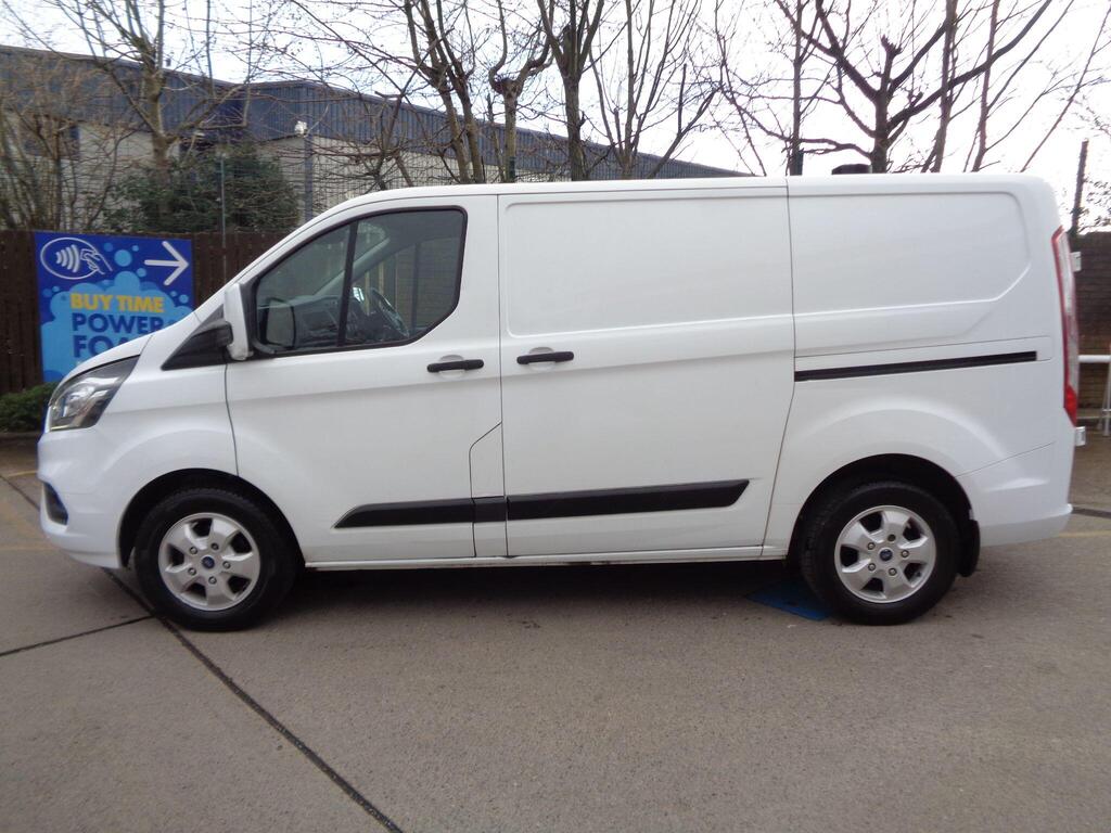 Ford Transit Custom Panel Van 2.0 300 EcoBlue Trend L1 H1 Euro 6 5dr