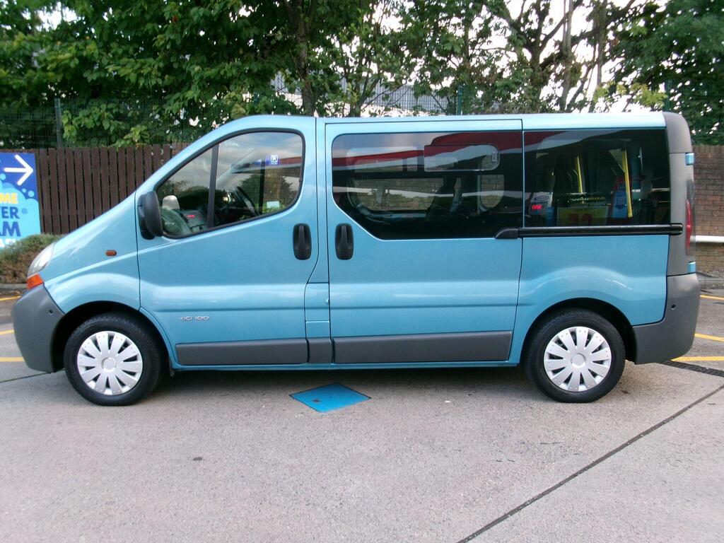 Renault Trafic Panel Van 1.9 TD dCi SL27 4dr