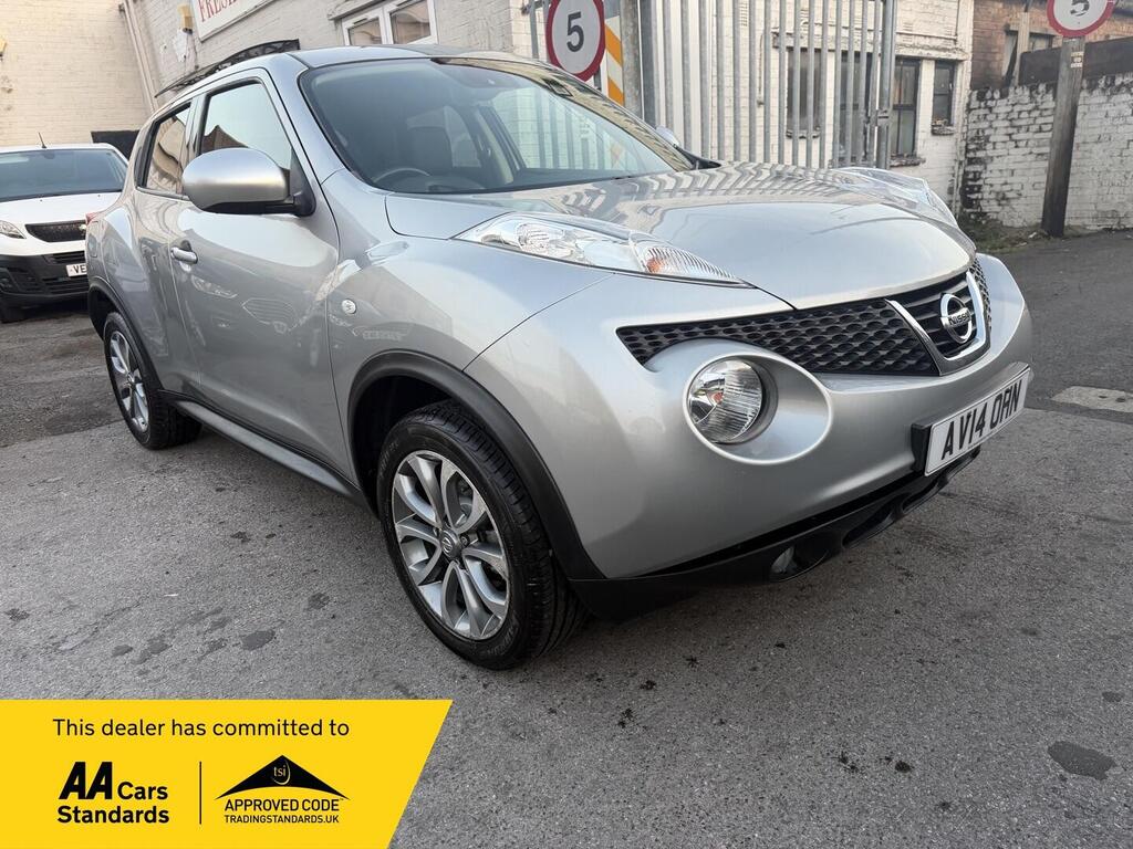 Nissan Juke SUV 1.6 Tekna XTRON Euro 5 5dr