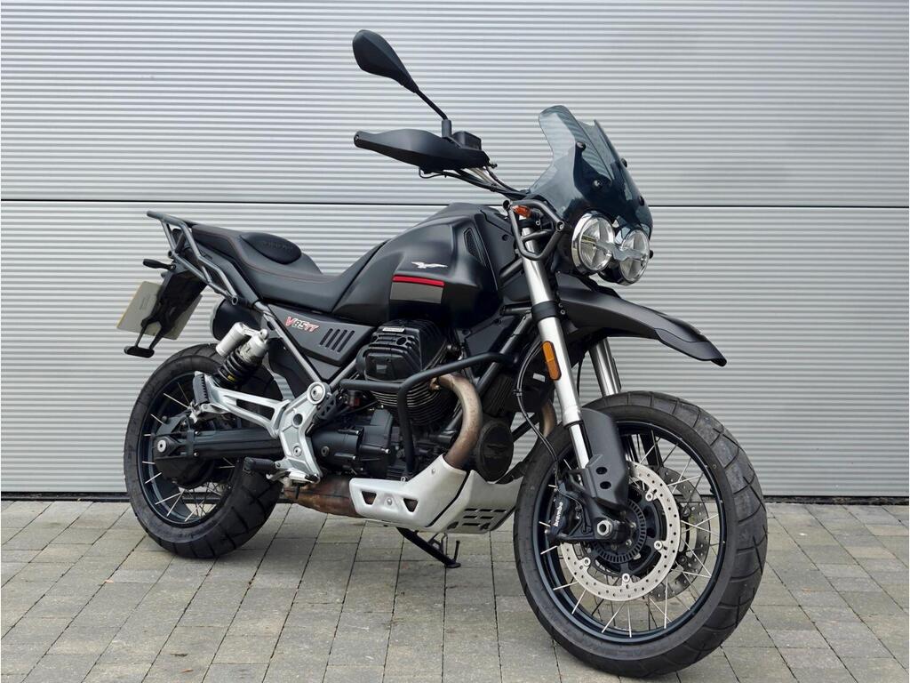 Moto Guzzi V85
