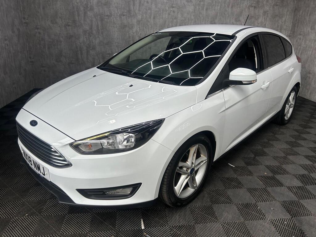 Ford Focus Hatchback 1.0T EcoBoost Zetec Edition Euro 6 (s/s) 5dr