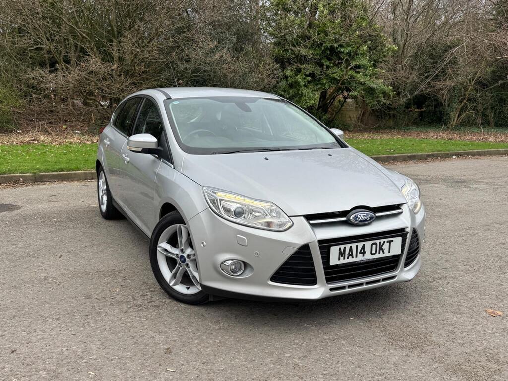 Ford Focus Hatchback 1.0T EcoBoost Titanium X Euro 5 (s/s) 5dr