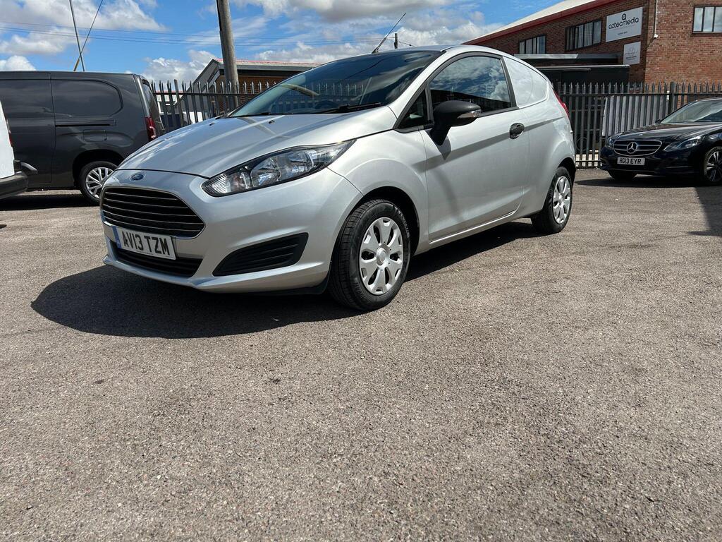 Ford Fiesta Van Car Derived Van 1.6 TDCi ECOnetic II Panel Van 3dr