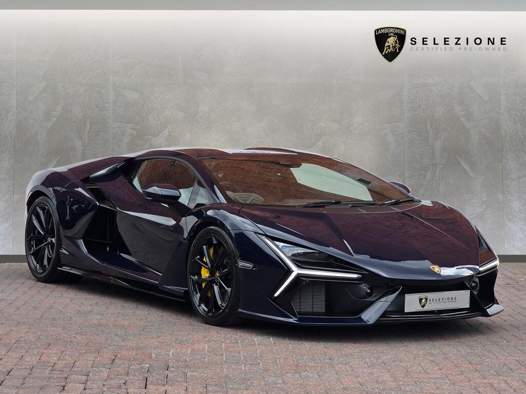 Lamborghini Revuelto