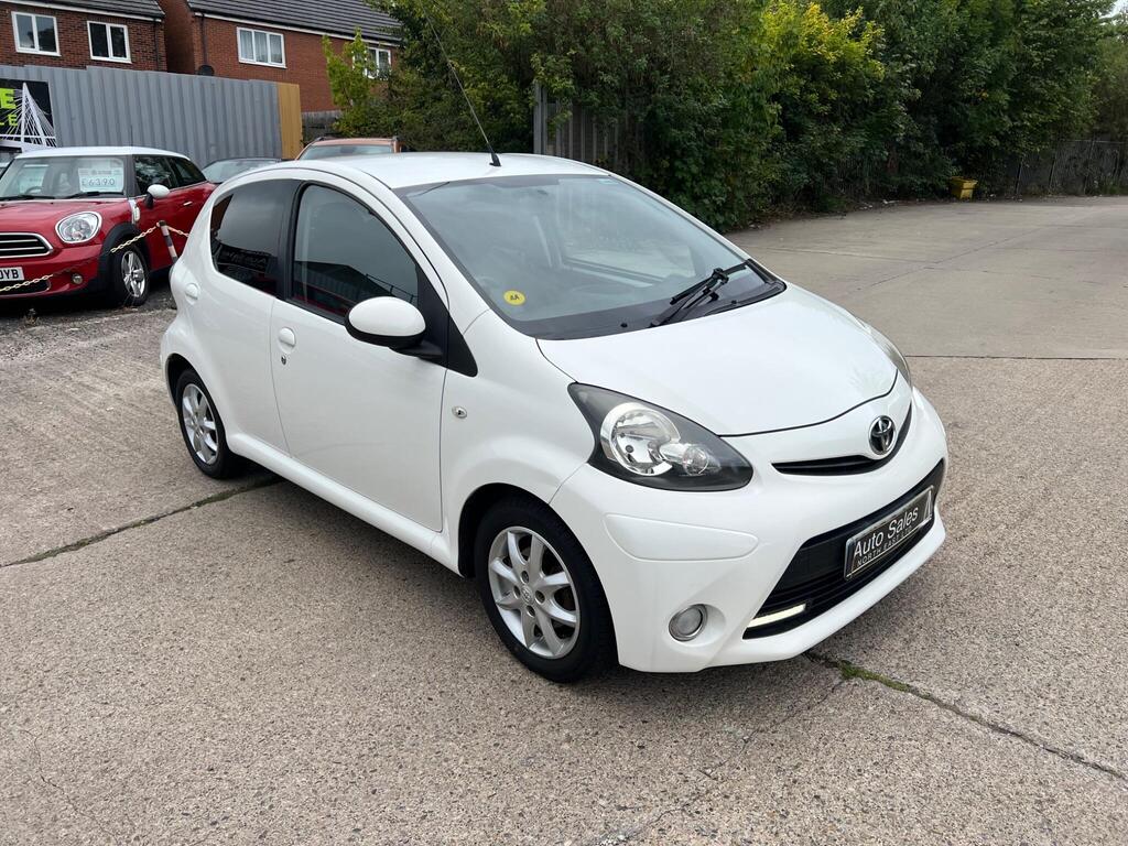 Toyota AYGO Hatchback 1.0 VVT-i Mode Euro 5 5dr