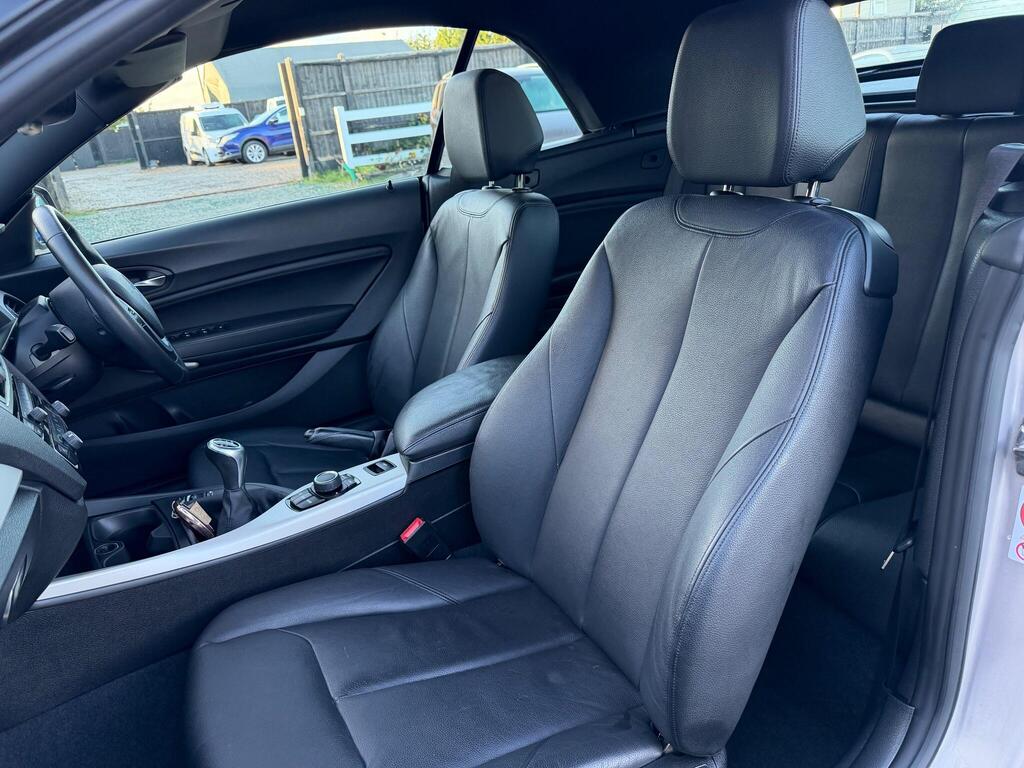 2015 BMW 2 Series thumbnail 33