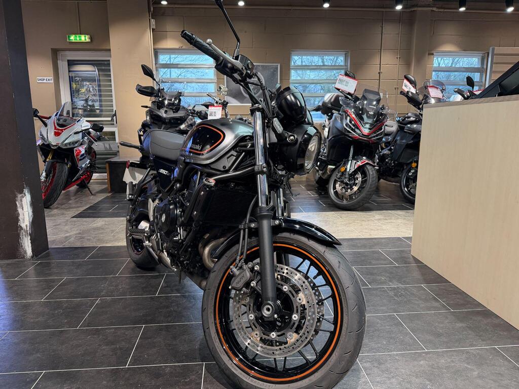 Kawasaki Z650 RS