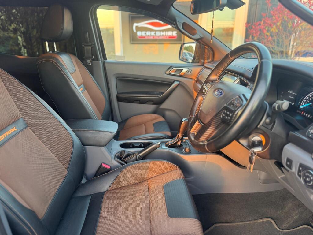 Ford Ranger 3.2 TDCi Wildtrak Auto 4WD Euro 5 4dr thumbnail 8