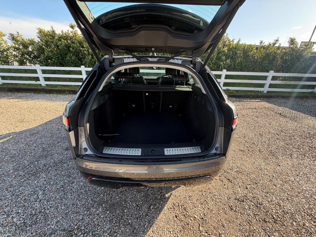 2018 Land Rover Range Rover Velar thumbnail 45