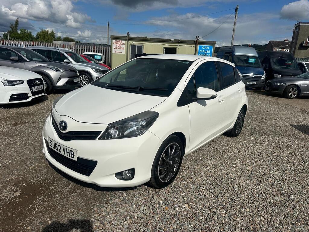 Toyota Yaris Hatchback 1.33 Dual VVT-i Trend Euro 5 5dr