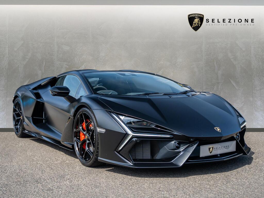 Lamborghini Revuelto