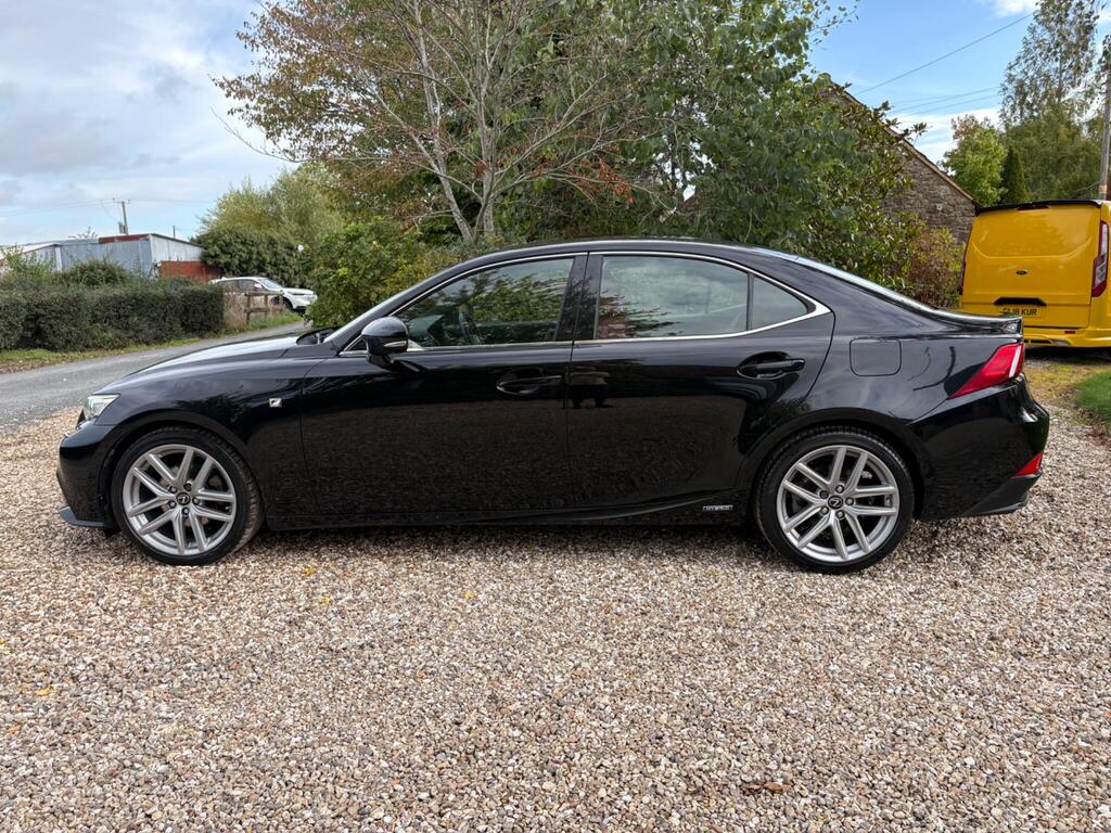 Used Lexus Is Saloon 2.5 300h F Sport E-cvt Euro 5 (S/s) 4dr in ...