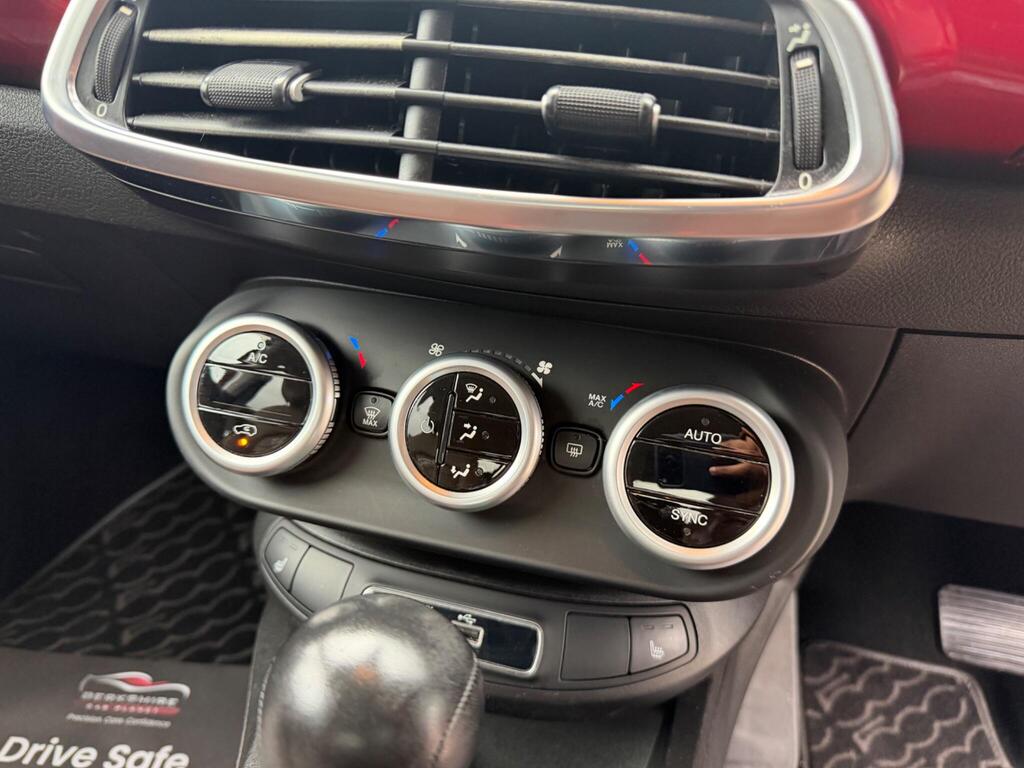 2016 Fiat 500X thumbnail 17