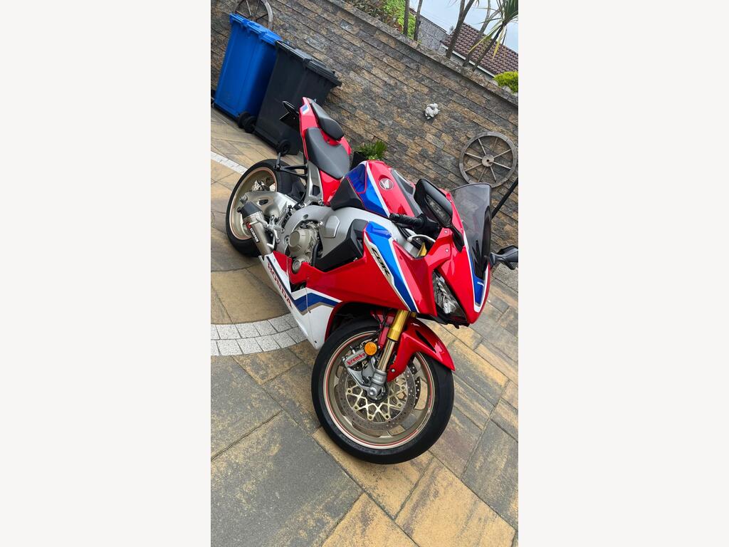 Honda CBR1000RR Fireblade SP