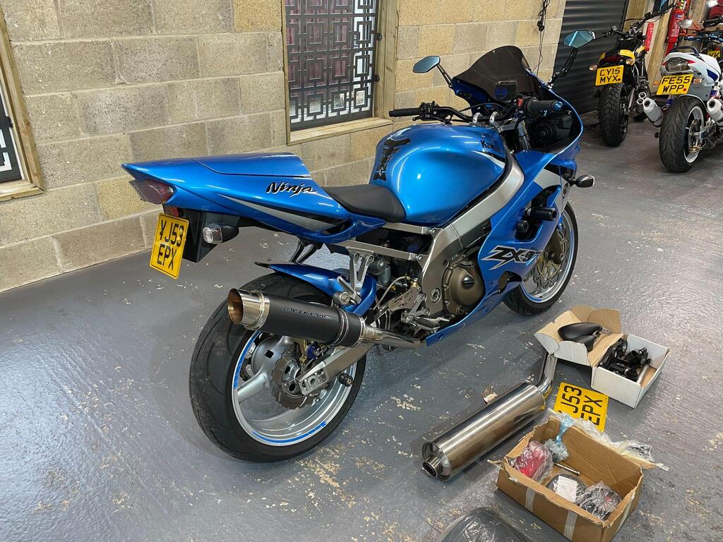 Used Kawasaki Zx-9r Super Sports 900 in Newark, Nottinghamshire