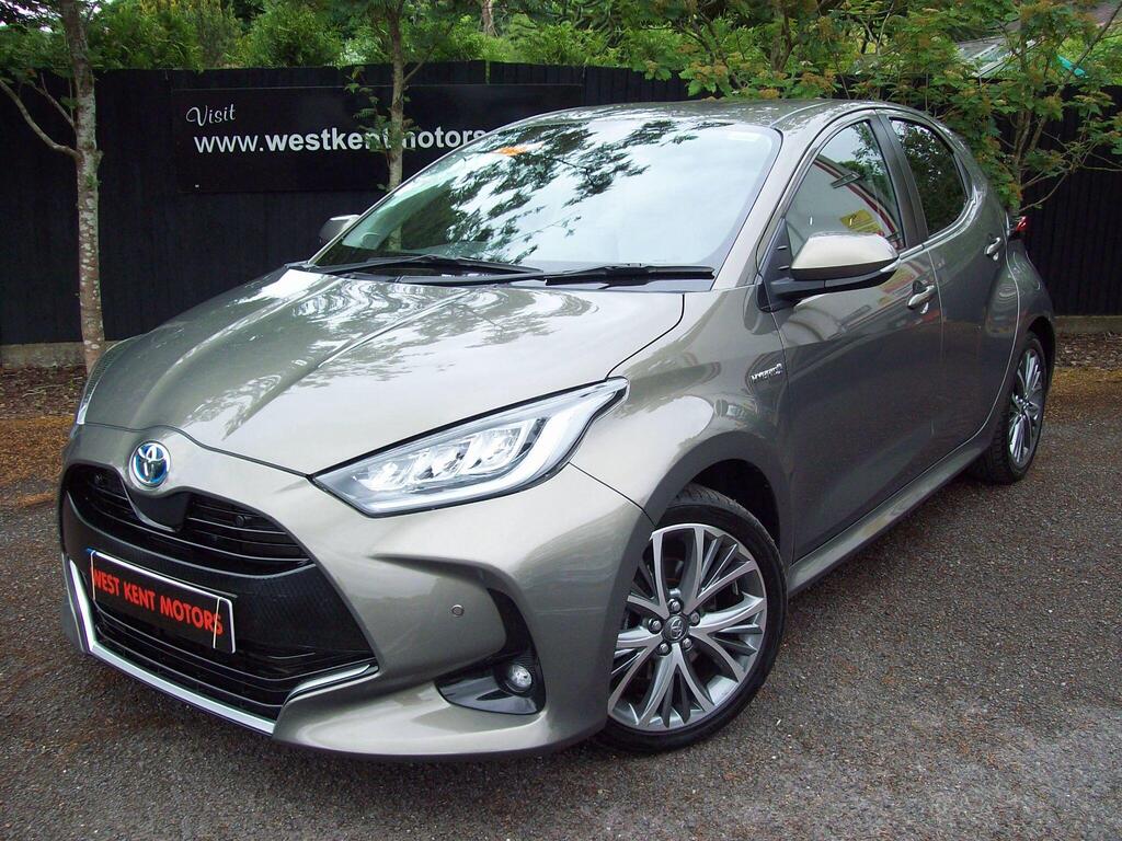 Toyota Yaris Hatchback 1.5 VVT-h Excel E-CVT Euro 6 (s/s) 5dr