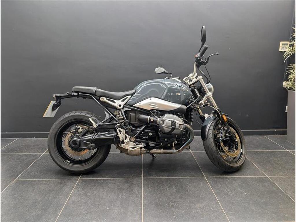 BMW R nineT Pure