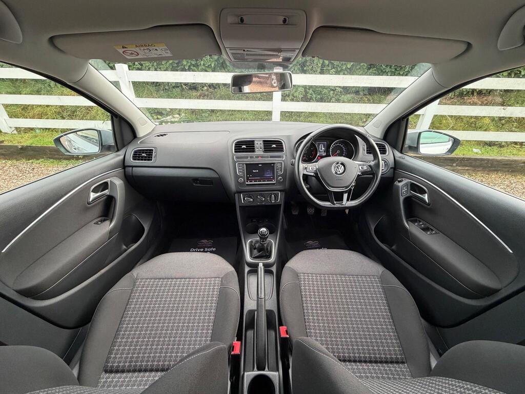 2015 Volkswagen Polo thumbnail 14
