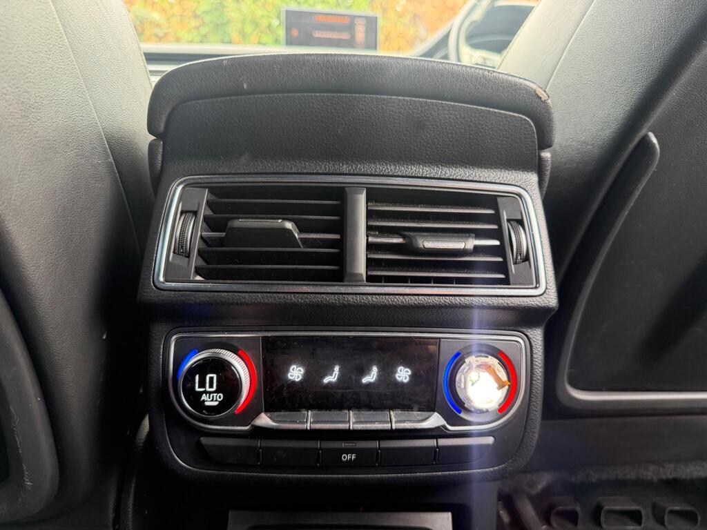 2015 Audi Q7 thumbnail 34