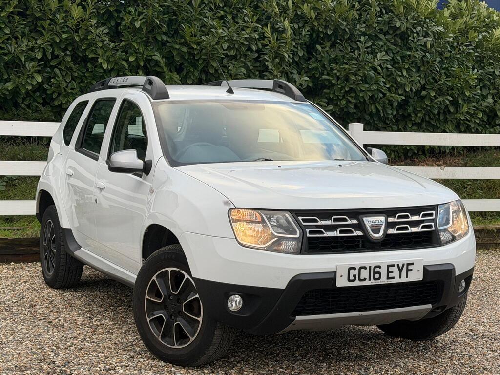 2016 Dacia Duster thumbnail 5