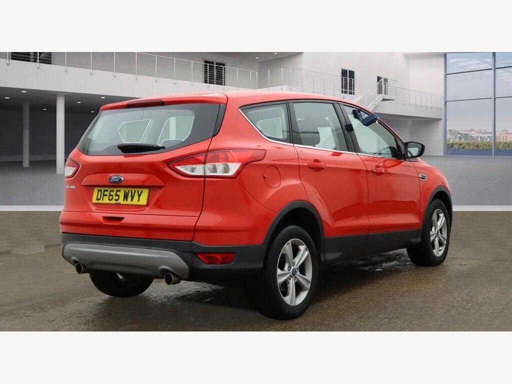 2016 Ford Kuga thumbnail 3