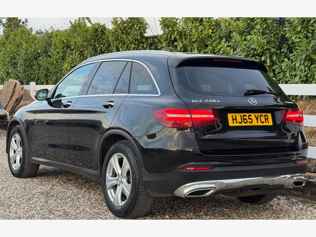 Mercedes-Benz GLC 2.1 GLC220d Sport (Premium) G-Tronic 4MATIC Euro 6 (s/s) 5dr thumbnail 23
