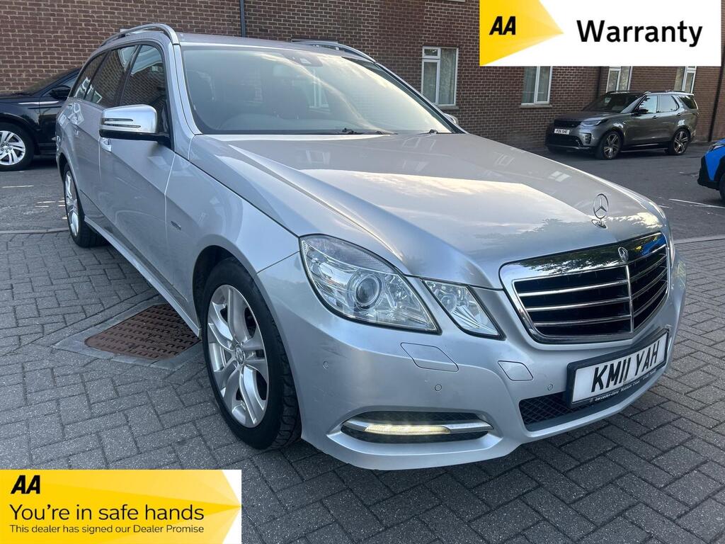 Mercedes-Benz E Class Estate 1.8 E200 CGI BlueEfficiency Avantgarde Tiptronic Euro 5 5dr