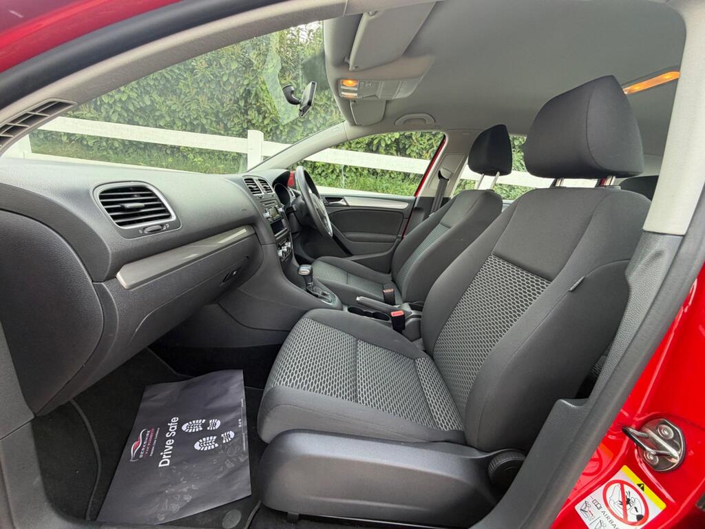 2010 Volkswagen Golf thumbnail 27