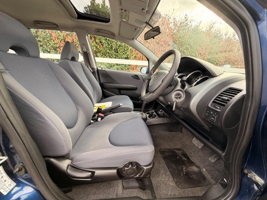 2004 Honda Jazz thumbnail 27