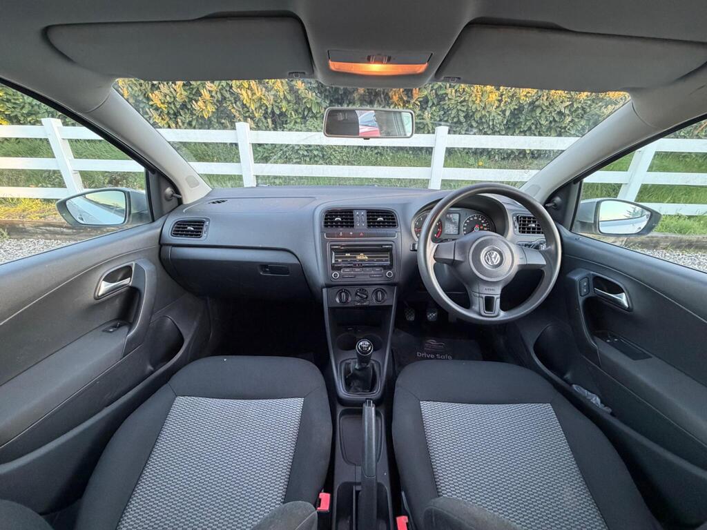 2014 Volkswagen Polo thumbnail 15