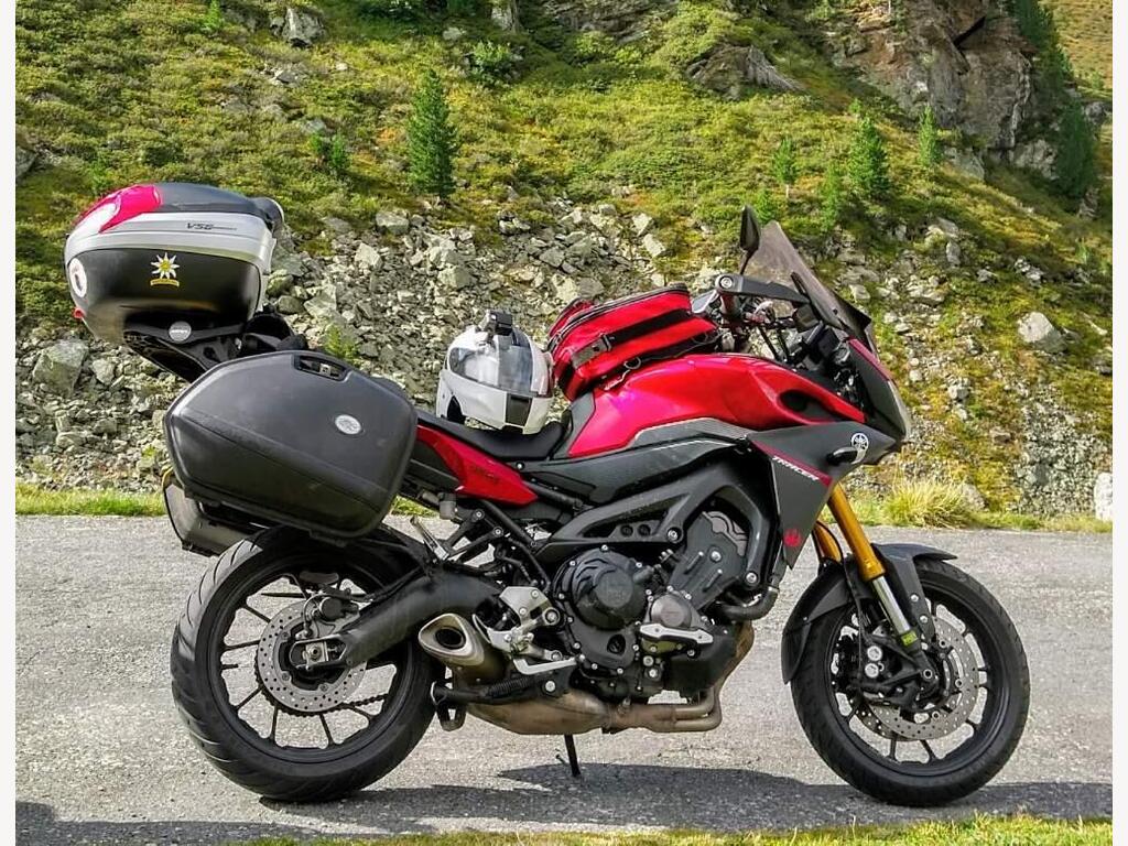 Yamaha TRACER 900