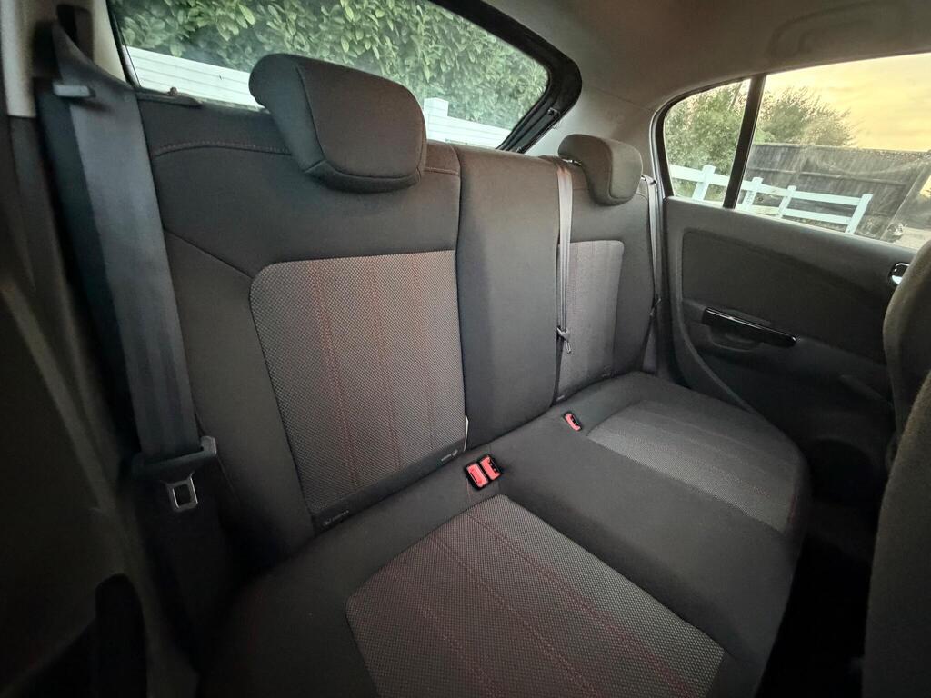 2014 Vauxhall Corsa thumbnail 18