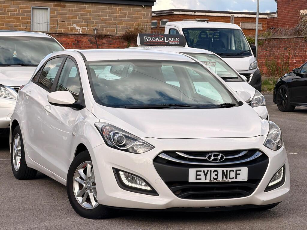 Hyundai i30 Hatchback 1.6 Active Auto Euro 5 5dr