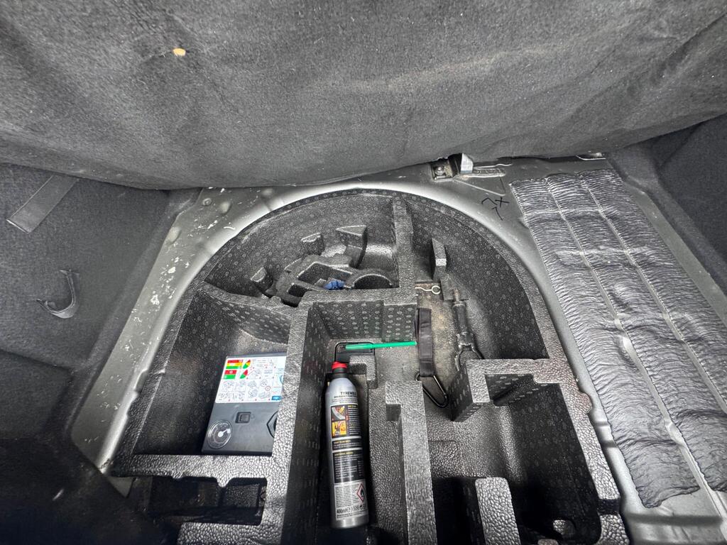 Ford Fiesta 1.0T EcoBoost Titanium Euro 6 (s/s) 3dr thumbnail 29