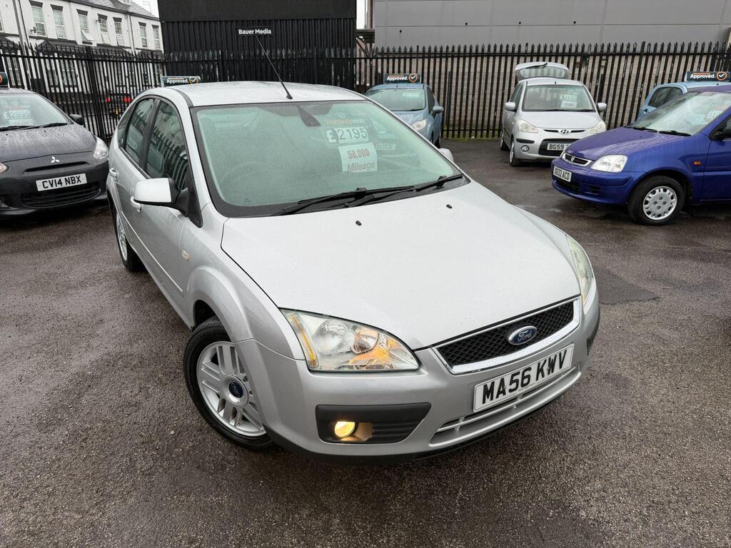 Ford Focus Hatchback 1.8 Ghia 5dr