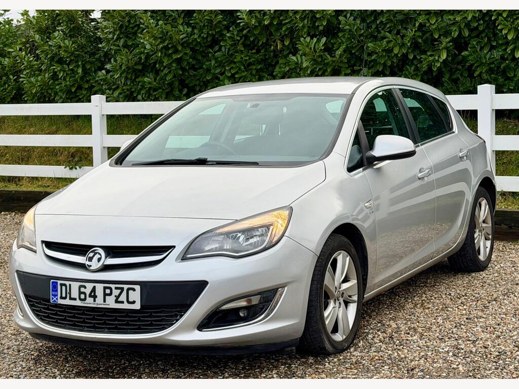 2014 Vauxhall Astra thumbnail 7