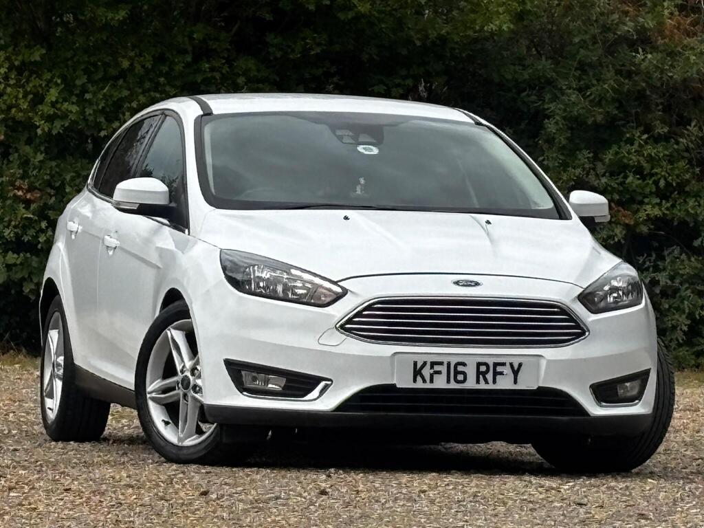 Ford Focus Hatchback 1.0T EcoBoost Titanium Auto Euro 6 (s/s) 5dr