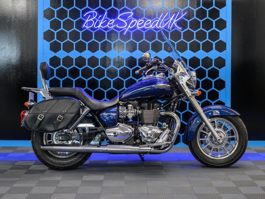 Triumph Bonneville America 865