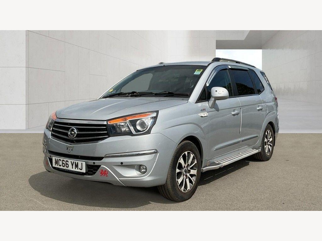 SsangYong Turismo