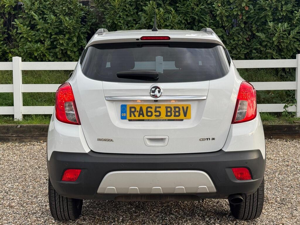 Vauxhall Mokka 1.6 CDTi Tech Line 4WD Euro 6 (s/s) 5dr thumbnail 3
