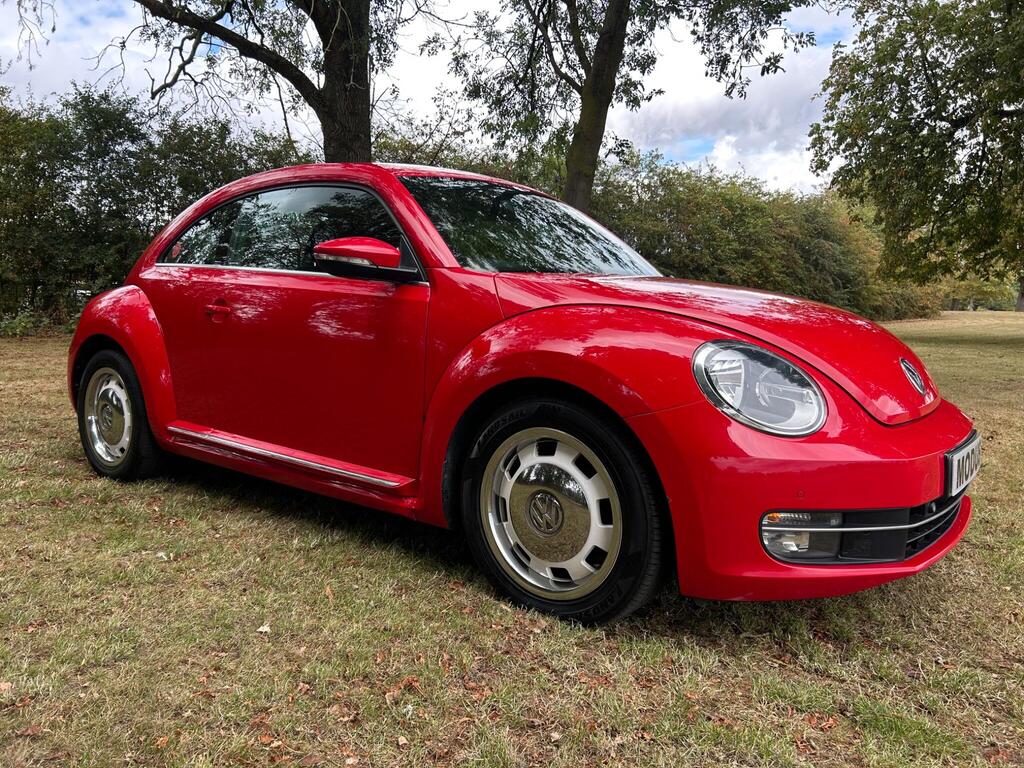 Volkswagen Beetle Hatchback 1.6 TDI BlueMotion Tech Design Euro 5 (s/s) 3dr
