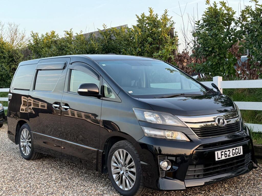 2013 Toyota Vellfire thumbnail 6