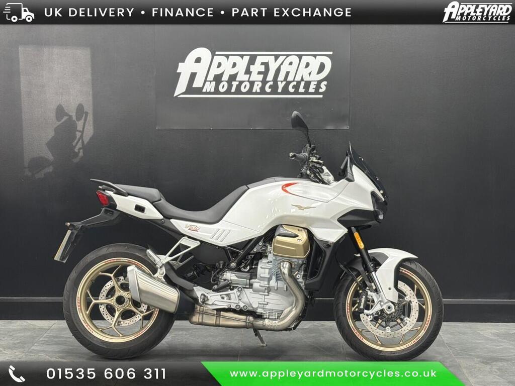 Moto Guzzi V100 Mandello
