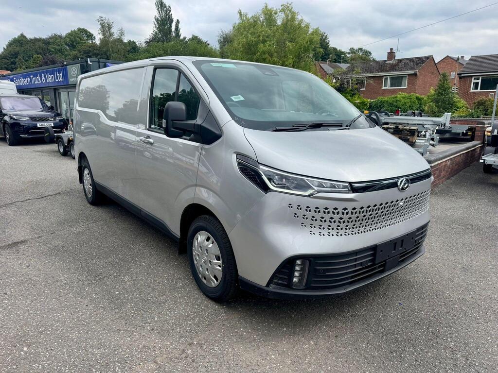 MAXUS Deliver 7