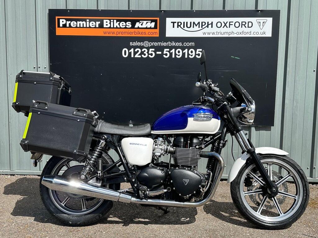 Triumph Bonneville 865