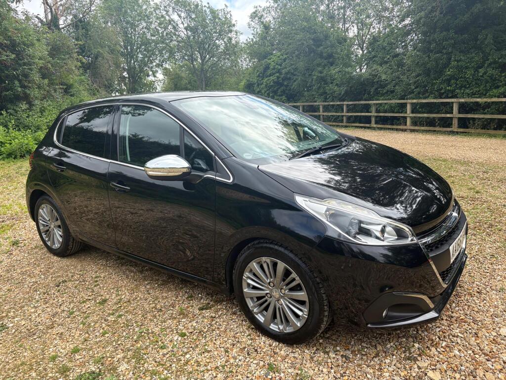 Peugeot 208 Hatchback 1.2 PureTech Allure Euro 6 5dr