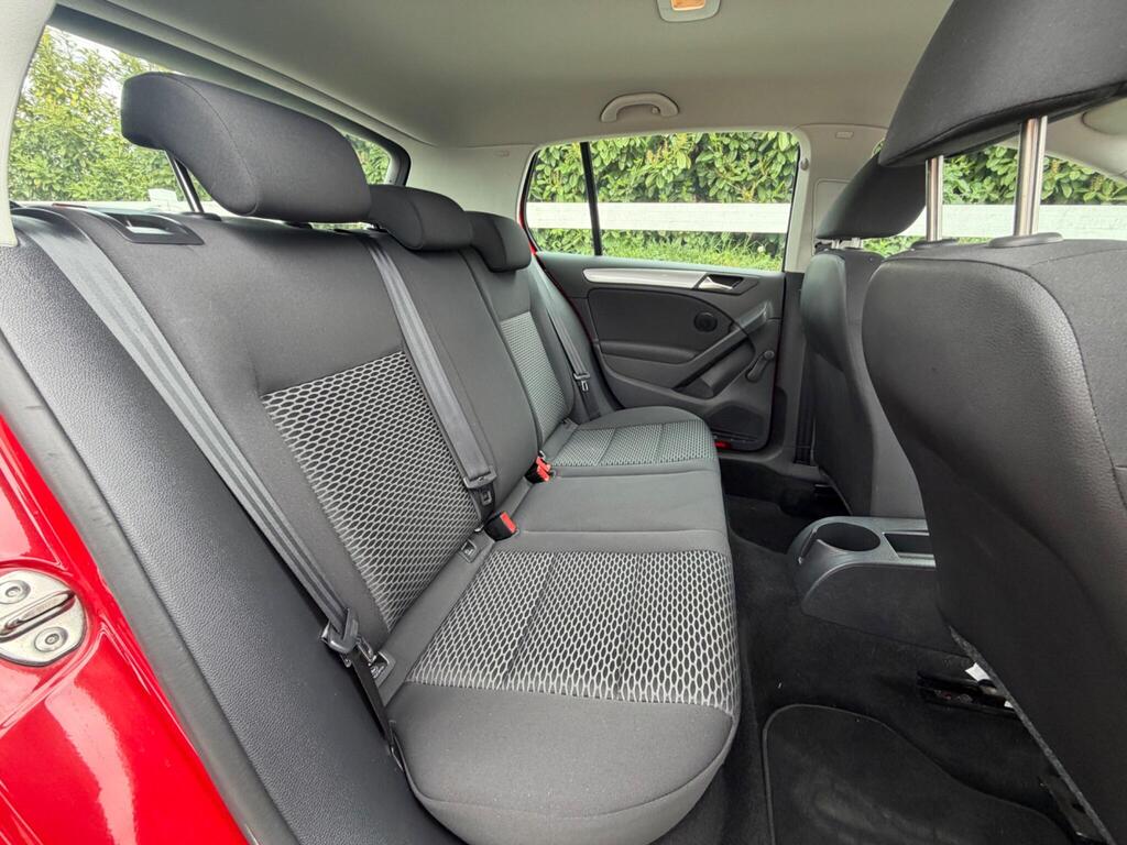 2010 Volkswagen Golf thumbnail 22