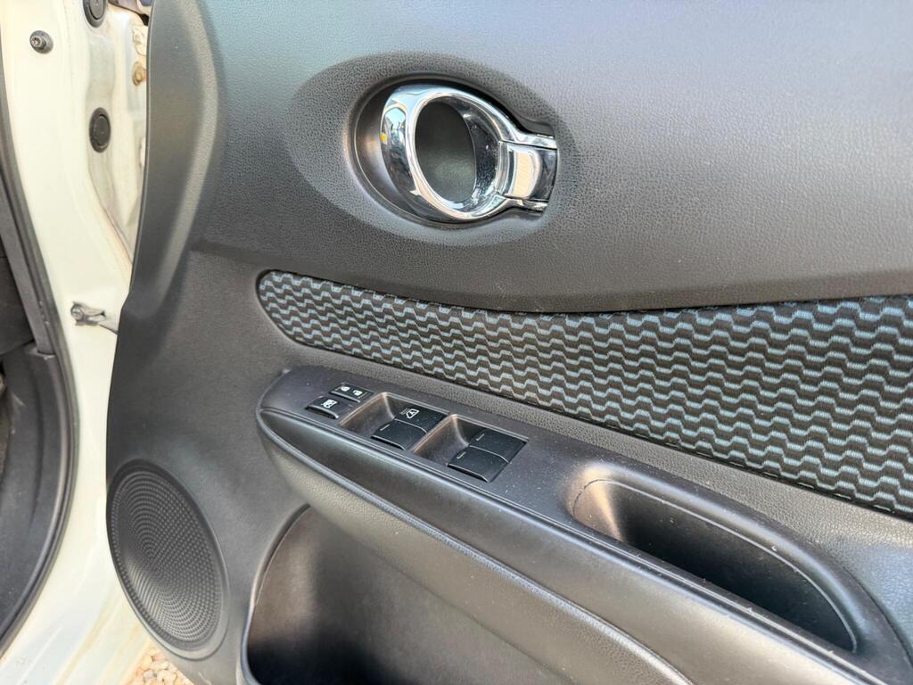 2013 Nissan Note thumbnail 20